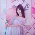 Nicole.Q妮小可