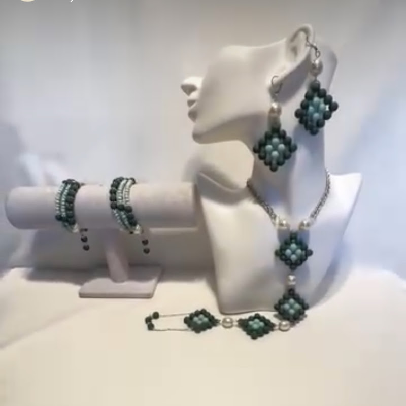 Delaram Jewelry 