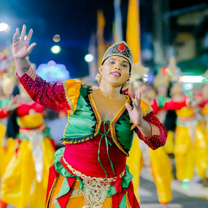 TESH |🇦🇪 ටෙෂ් | टेश | تيش