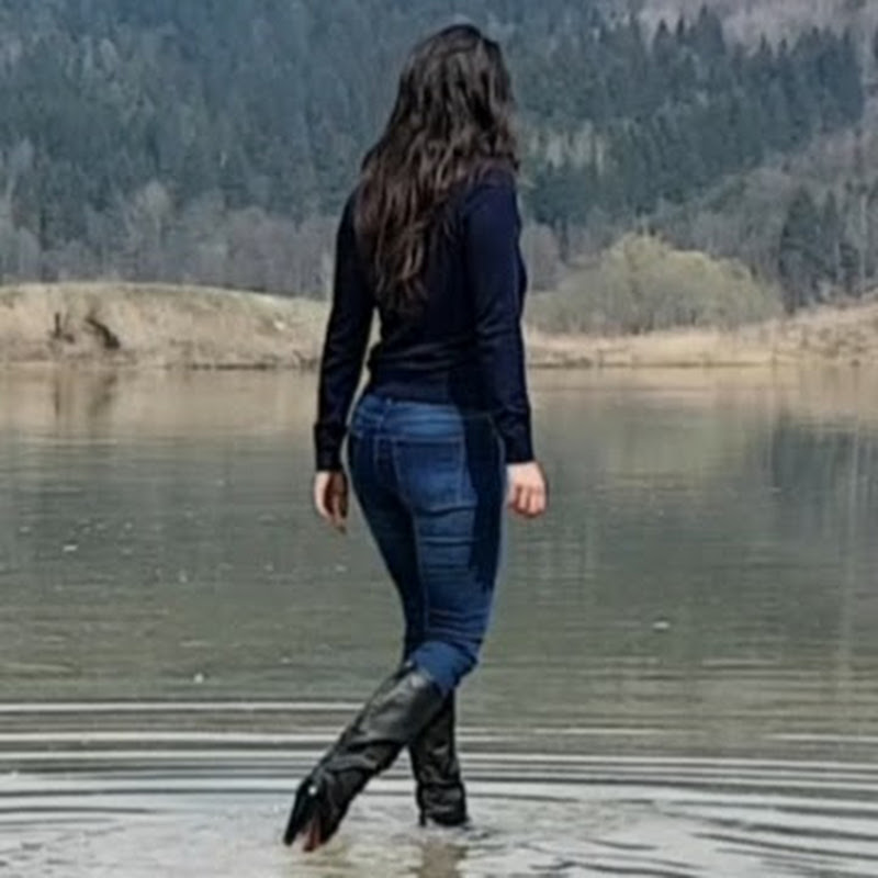 Valery wet boots