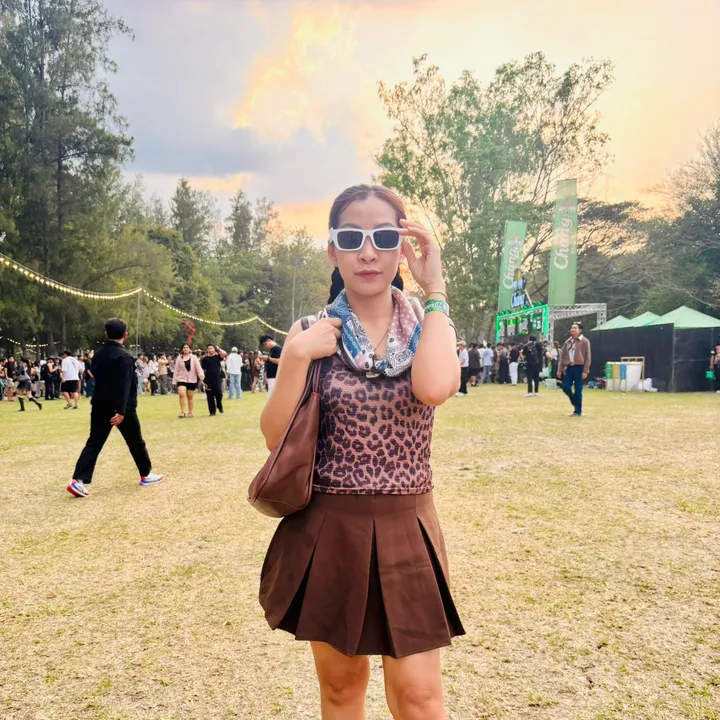 แป้งร่ำ สาวโรงงาน