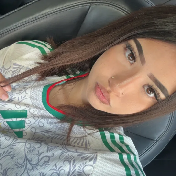 nelia