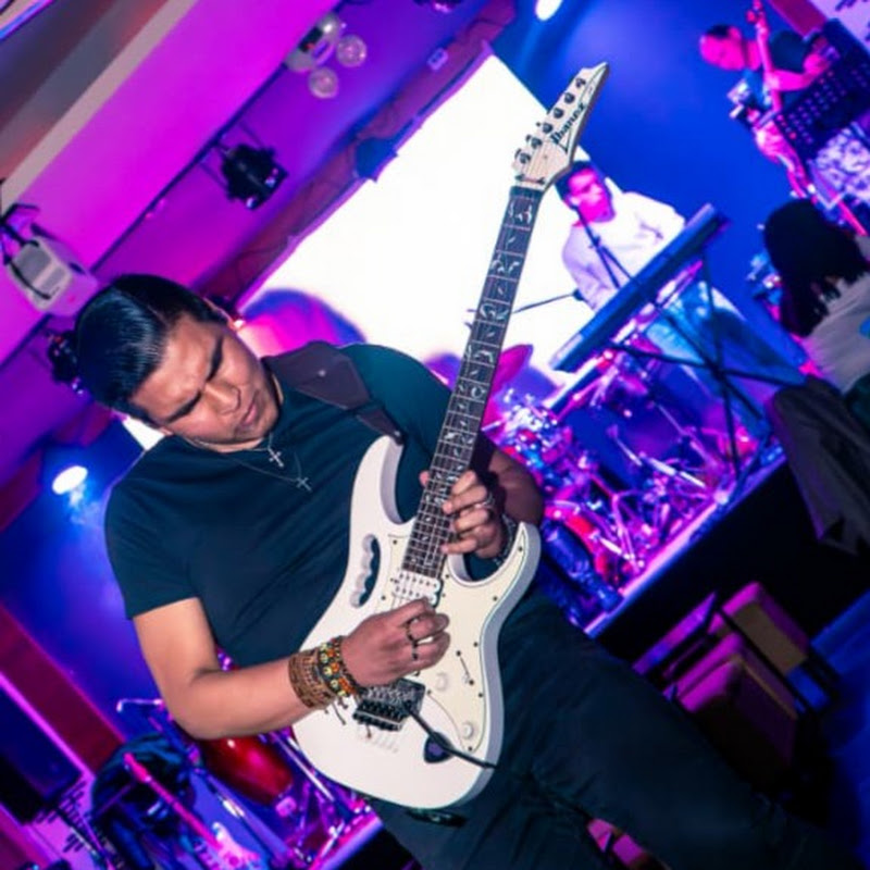 Steven Sánchez Guitarrista