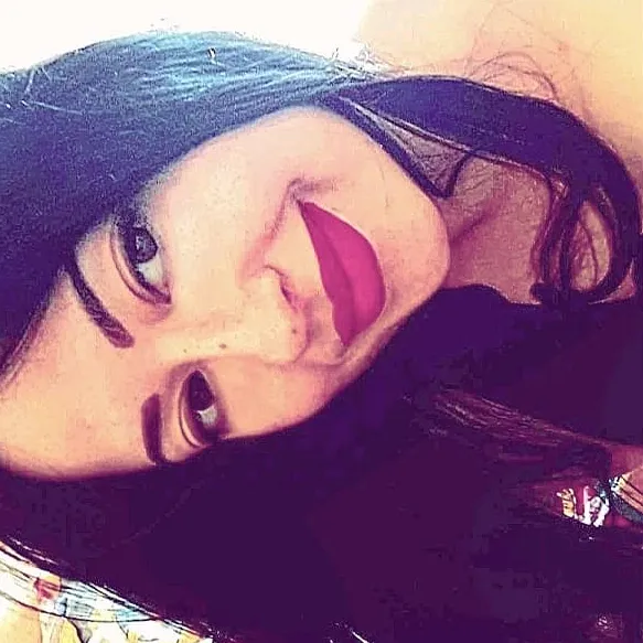 𝑿𝒂𝒓𝒂 𝑻𝒛𝒐𝒓𝒛𝒊