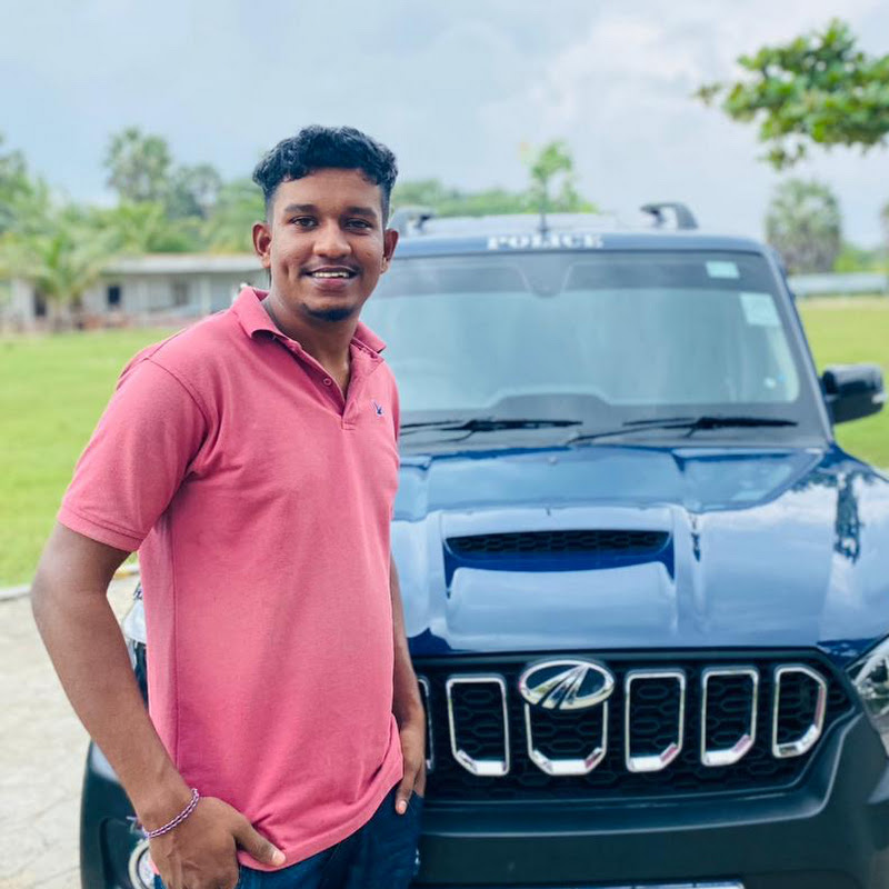 யாழ் வேந்தன்