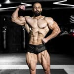 كريم السباعى