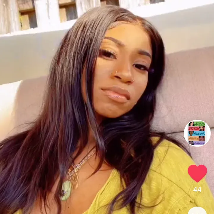 Mia