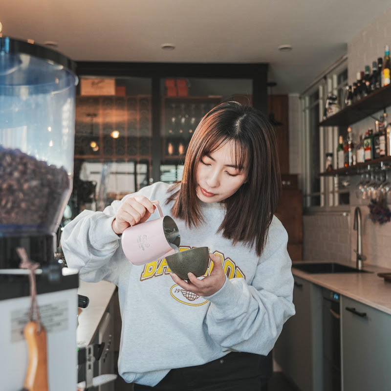 Jodie Chan 咖啡拉花教学