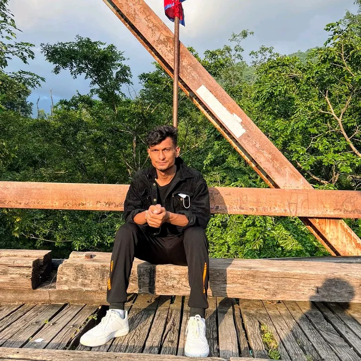 Santosh Khadayat