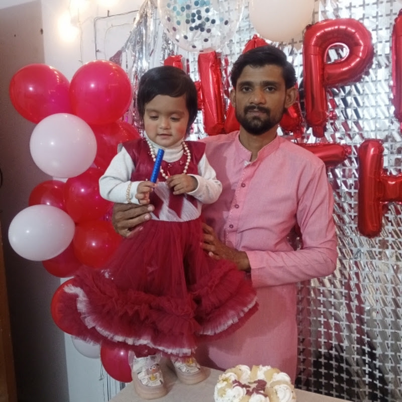 zahid with family