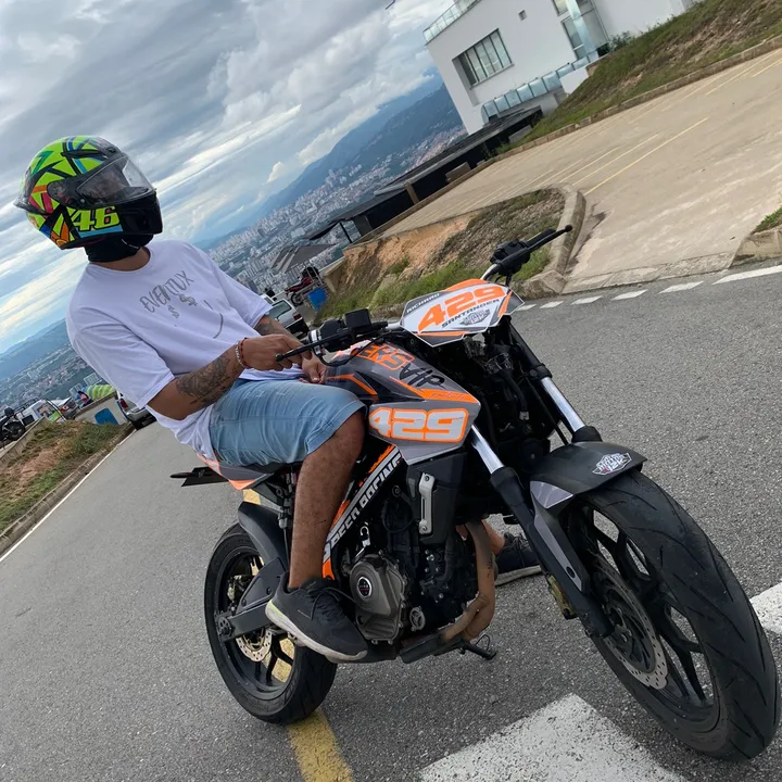 🏍️🐉 Richard Salamanca 🐉🏍️