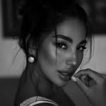 I am Risulya • self- love / sport / aesthetic / business 💵