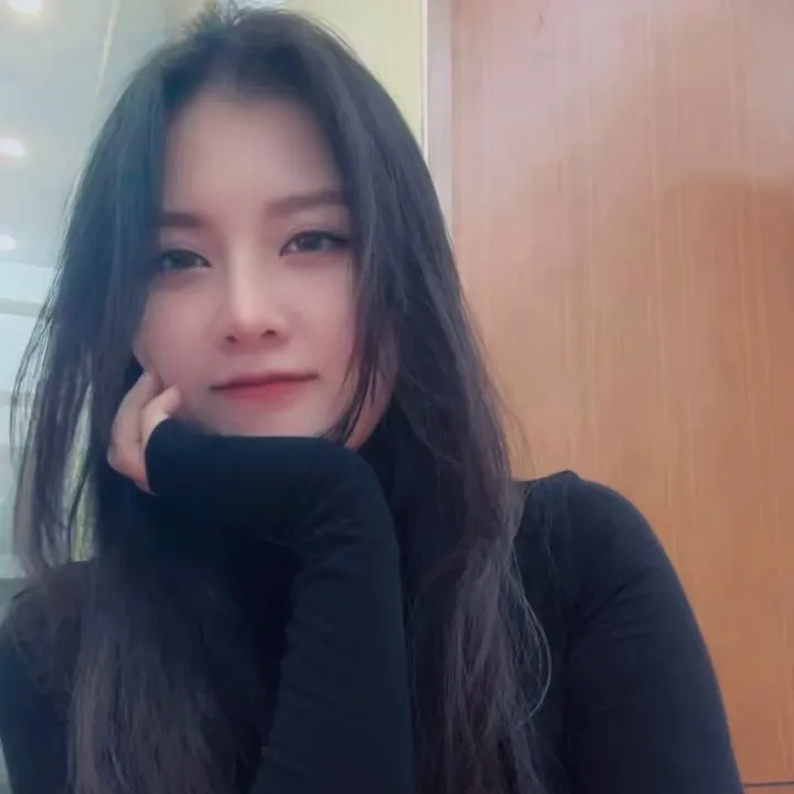 Thảo sắp gầy