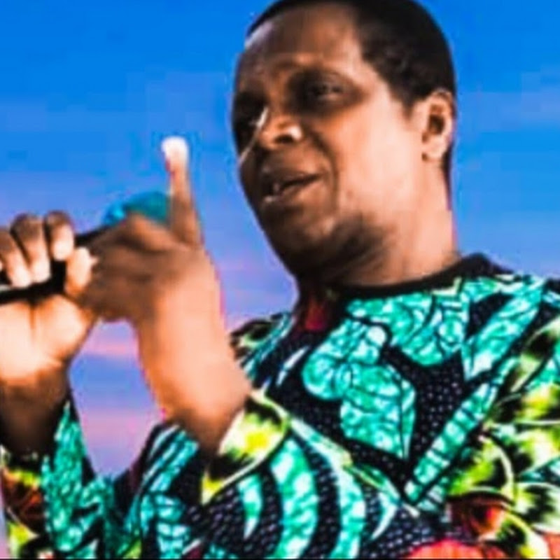 JESUS-CHRIST EST SEIGNEUR