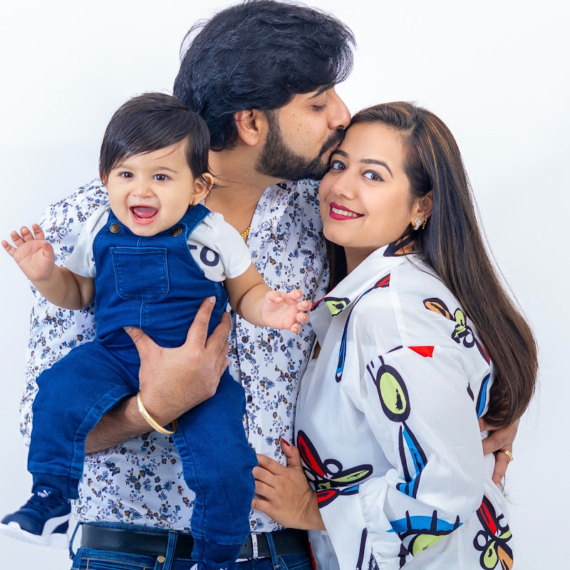 Indian-Kiwi Couple