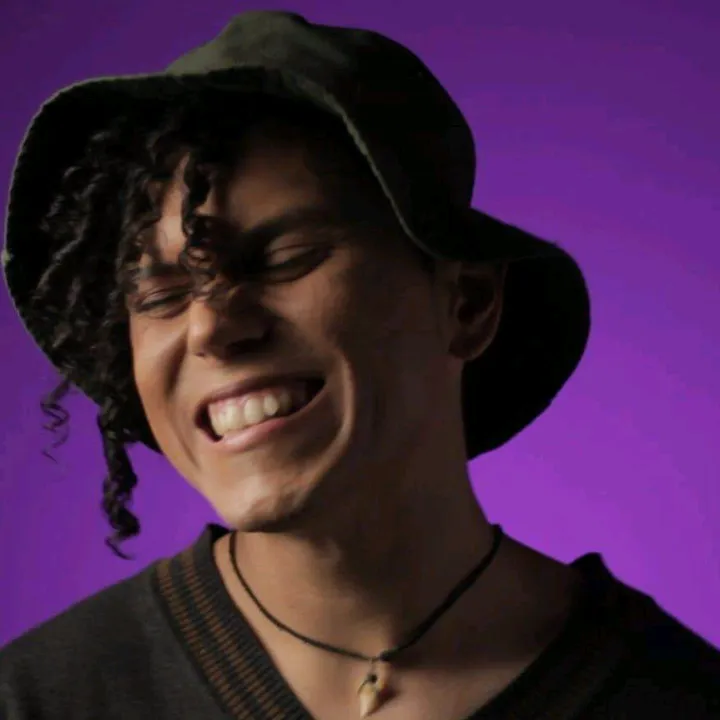 2VecesDavid🦖/ Artista / Canto