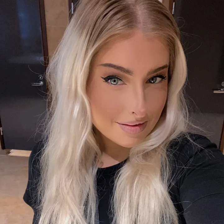 Mari | IG: ellesmaries