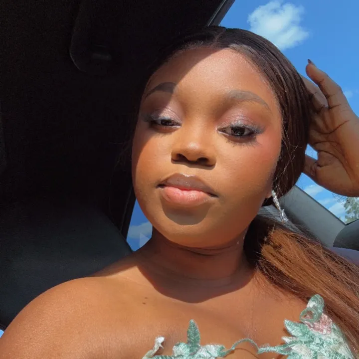𝒦ℯ𝓂𝒾𝓈ℴ𝓁𝒶 🦋ྀི