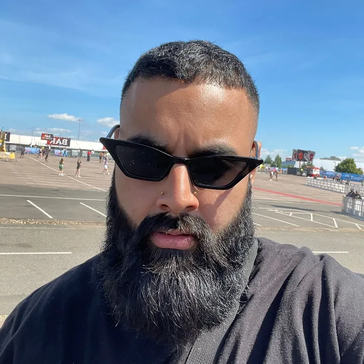 MassFollowMatrix