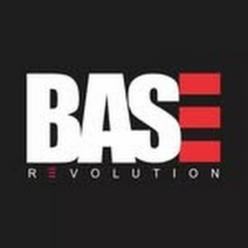 BASE REVOLUTION ACADEMIA TEAM CAROL VAZ