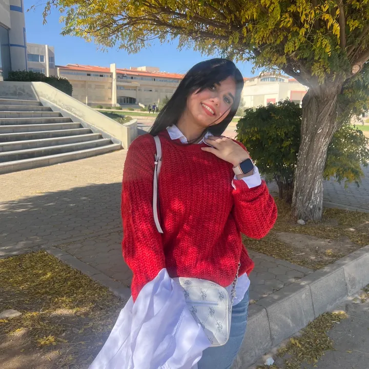 sara 𝜗𝜚