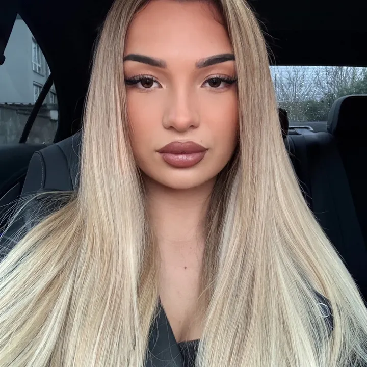 𝑵𝑰𝑪𝑶𝑳𝑬 🐆
