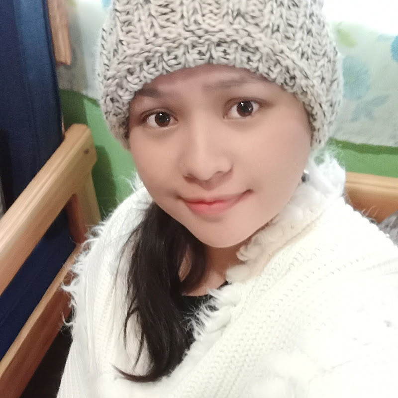 Country Cat Lady Vlogs