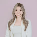 Mimi Tran | Montreal MUA | Esthetician | Colorist | Stylist