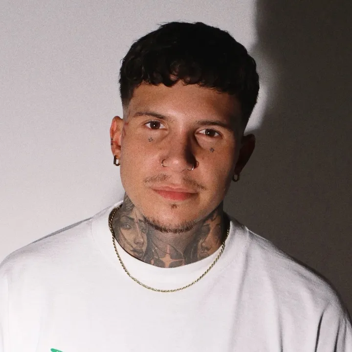FÉLIX