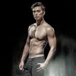 Owen Ng 吳雲甫