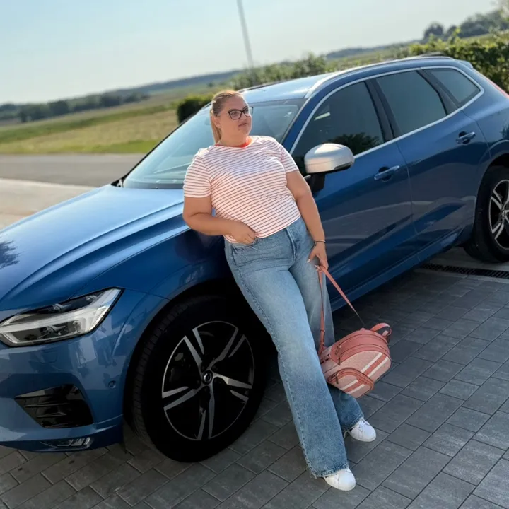Ioana Lavinia 🧸