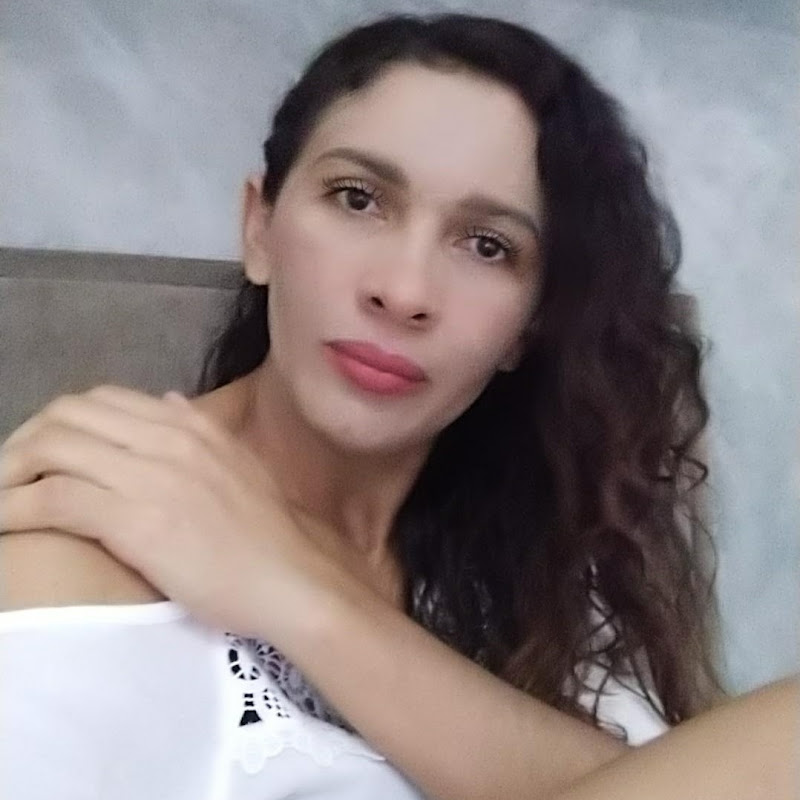 CASA DRIKA COM ADRIANA BEZERRA