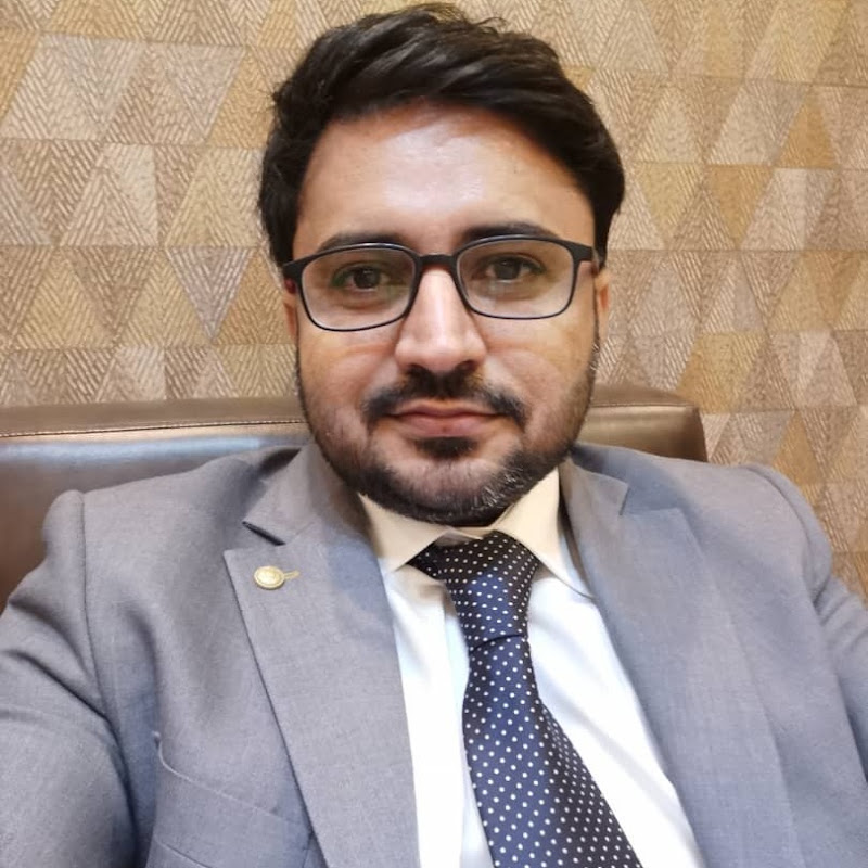 Dr Farooq Buzdar Baloch – Business, AI & Research