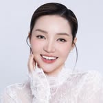 Tina Le - Tinasbeautytips