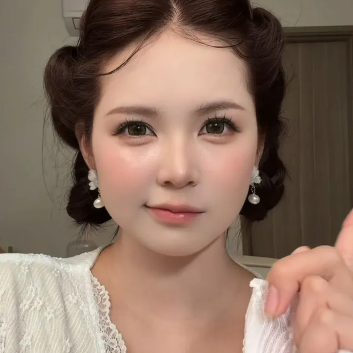 Huyen Phuong Nguyen