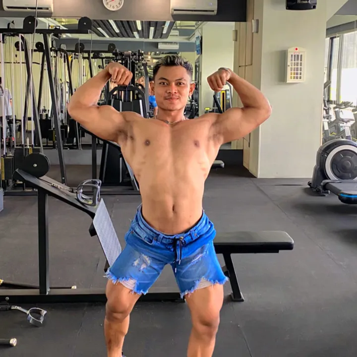 Aris Gautama｜@CorFit. Id