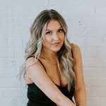 ASH WOUTERS • REGINA MAKEUP ARTIST