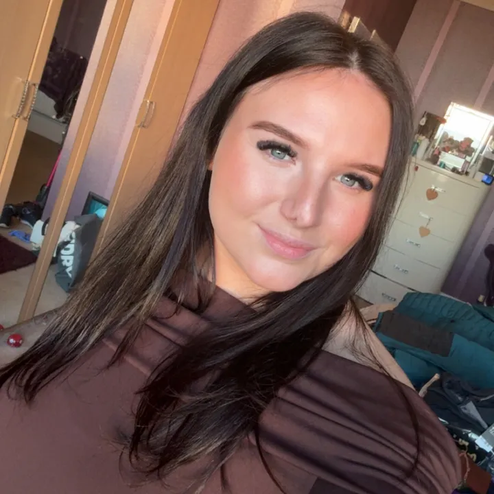 Becca 🖤