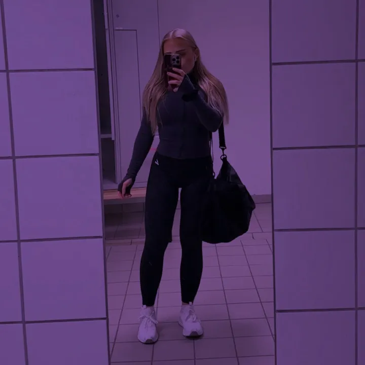 Anniken Lange