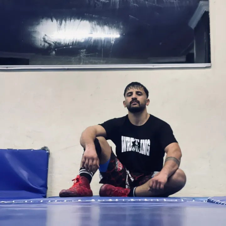 𝑷𝒂𝒉𝒍𝒂𝒘𝒂𝒏🤼‍♂️