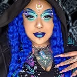 Tray | Fashion & Makeup