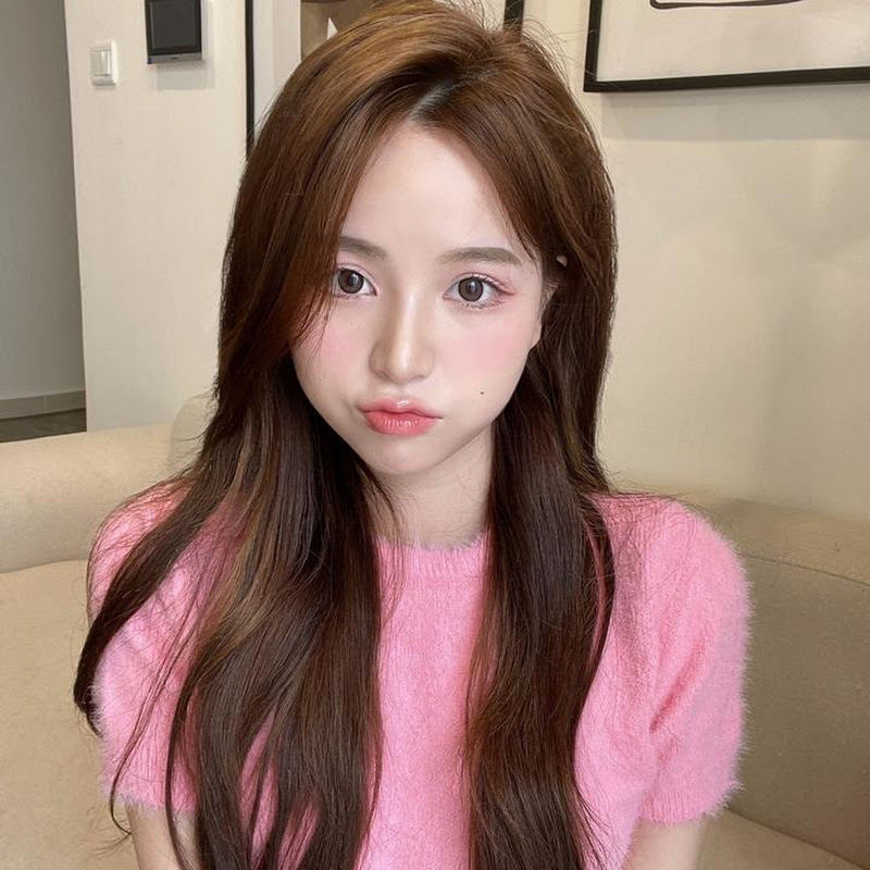 Thuỷ Thanh Nguyễn