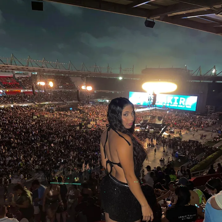 Ela Acosta🦋