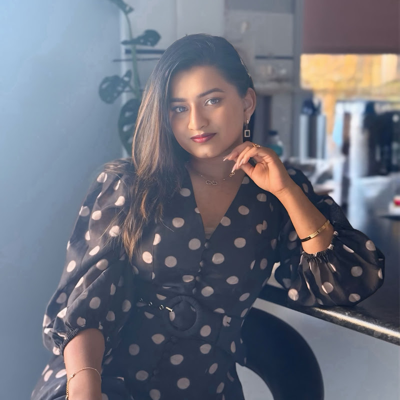 Shivika Dolia 