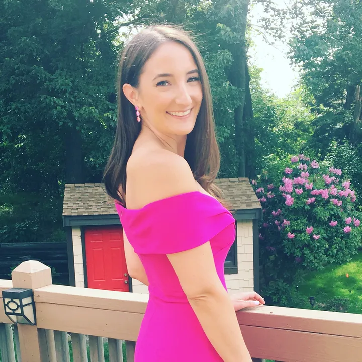 Jess | Millennial Nostalgia