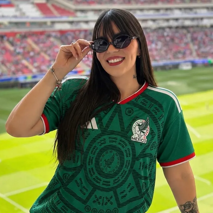 Kathia Eudave🔴⚫️
