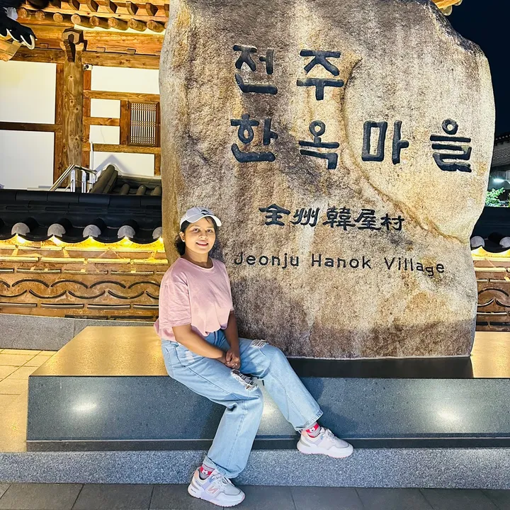 🇱🇰 Thilini 🇰🇷