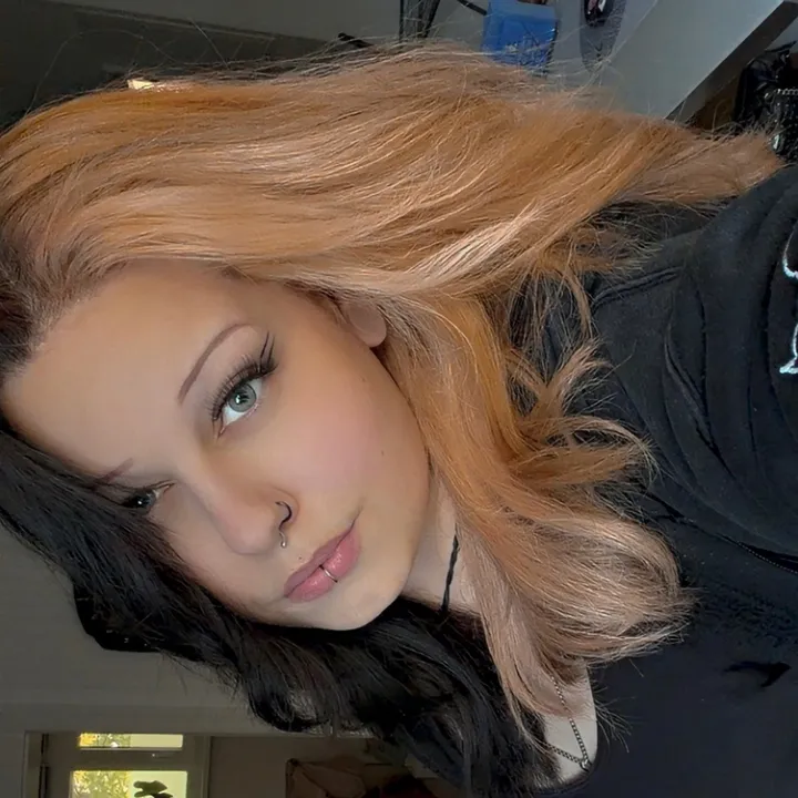 🖤𝑳𝑰𝒁 𝑱𝑨𝑵𝑬🖤