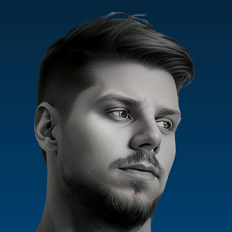 Michał Lubaszewski - Kurs.Marketing AI