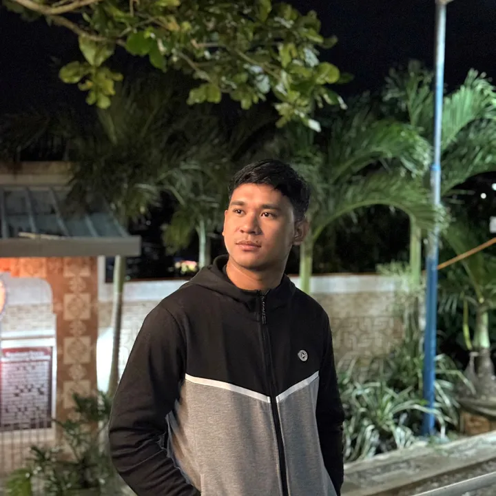 Joey Montesa